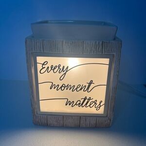 NIB Scentsy Every Moment Matters Wax Warmer Full Size